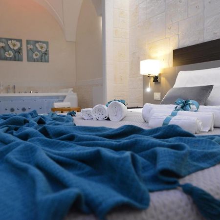 Suite Laurel Spa Con Idromassaggio Fasano Eksteriør billede