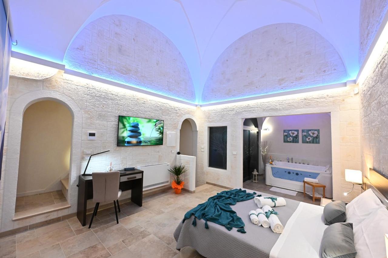 Suite Laurel Spa Con Idromassaggio Fasano Eksteriør billede