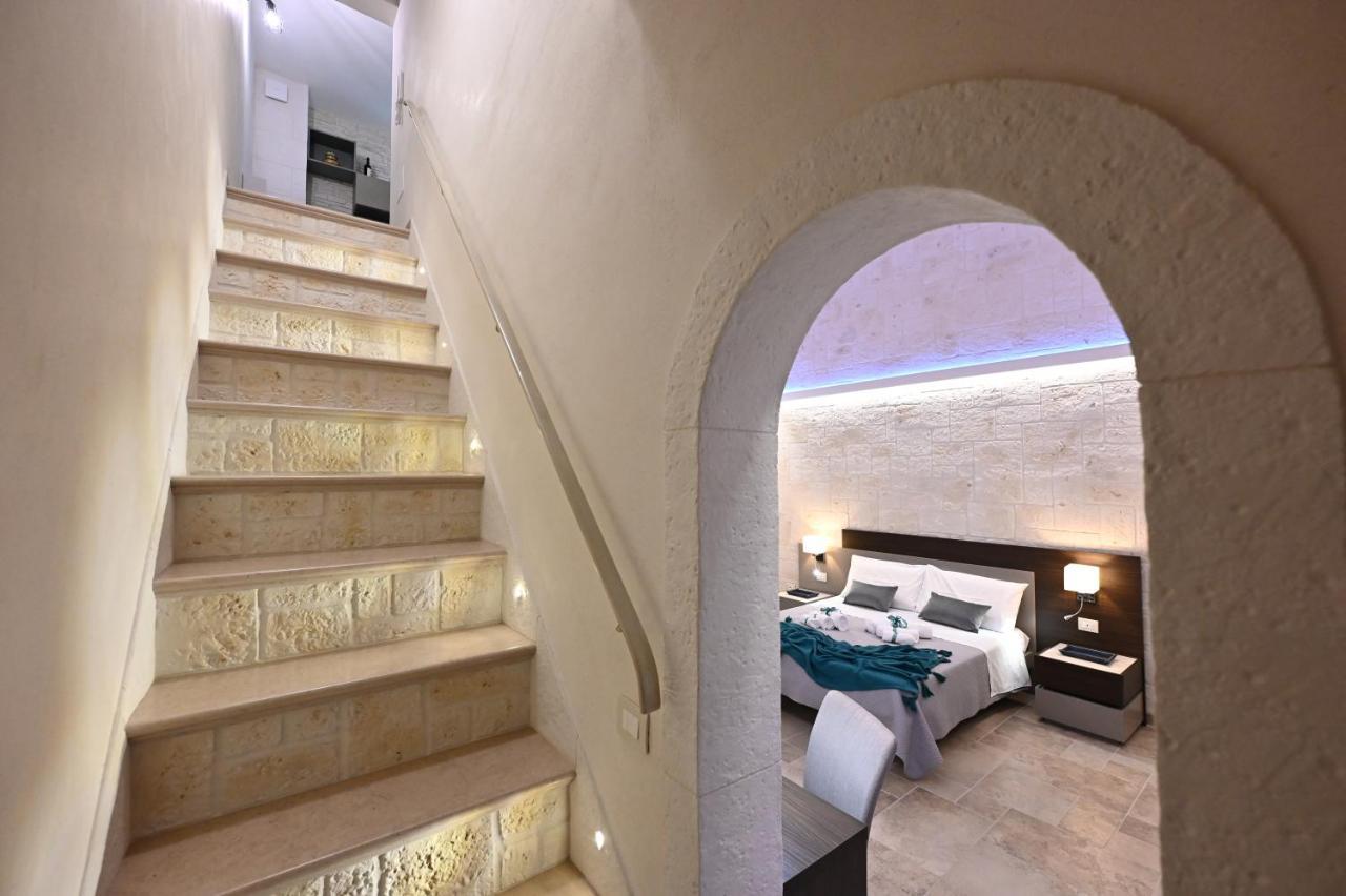 Suite Laurel Spa Con Idromassaggio Fasano Eksteriør billede