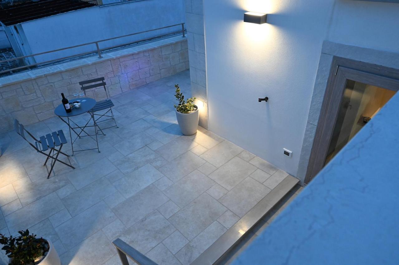 Suite Laurel Spa Con Idromassaggio Fasano Eksteriør billede