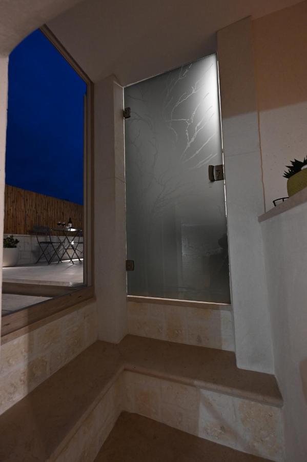 Suite Laurel Spa Con Idromassaggio Fasano Eksteriør billede