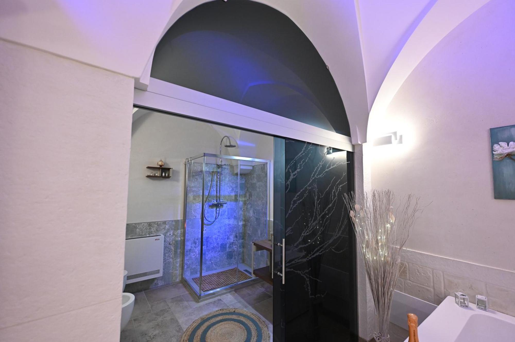 Suite Laurel Spa Con Idromassaggio Fasano Eksteriør billede