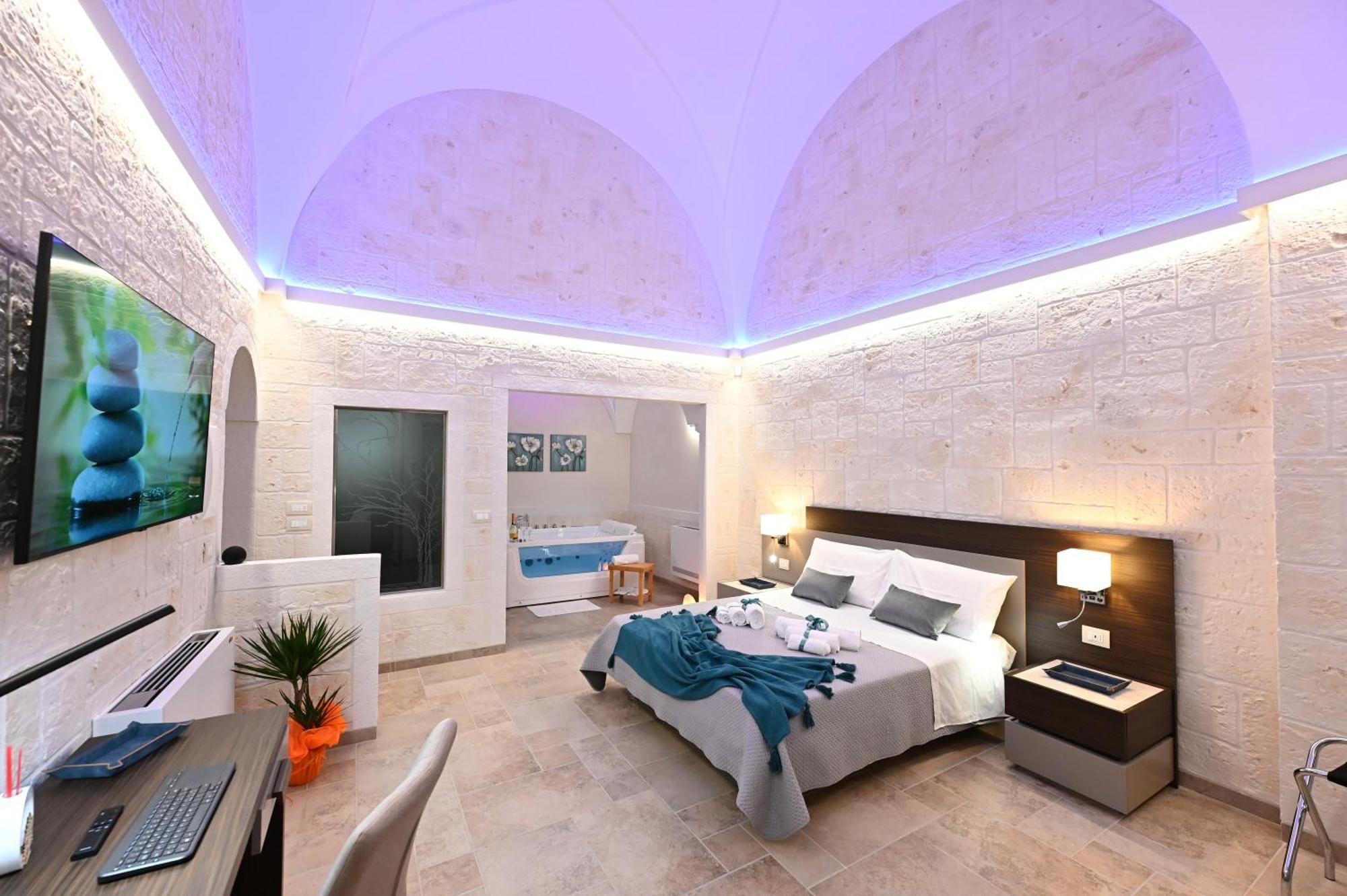 Suite Laurel Spa Con Idromassaggio Fasano Eksteriør billede